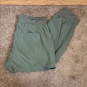 Med Couture Olive Green Women's Scrub Set